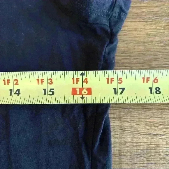 Lauren Ralph Lauren Women's Black Short Sleeve Tshirt with Gold Trim Sz M - Picture 9 of 11